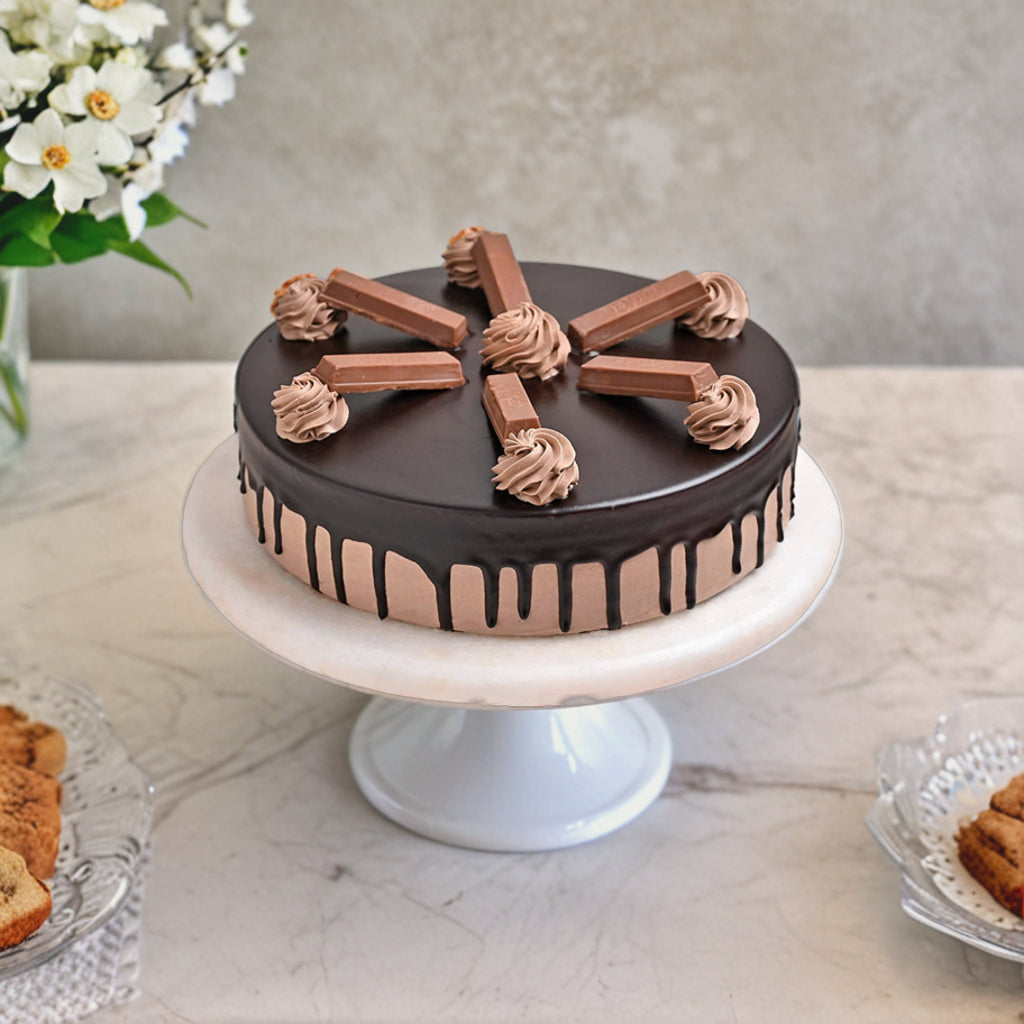 Kitkat Cake