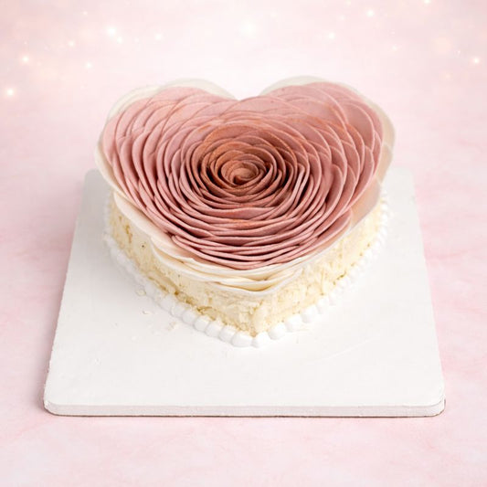 Delicate Heart Cake 1 KG